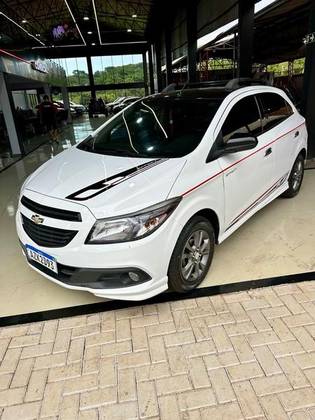 CHEVROLET ONIX 1.4 MPFI EFFECT 8V FLEX 4P MANUAL